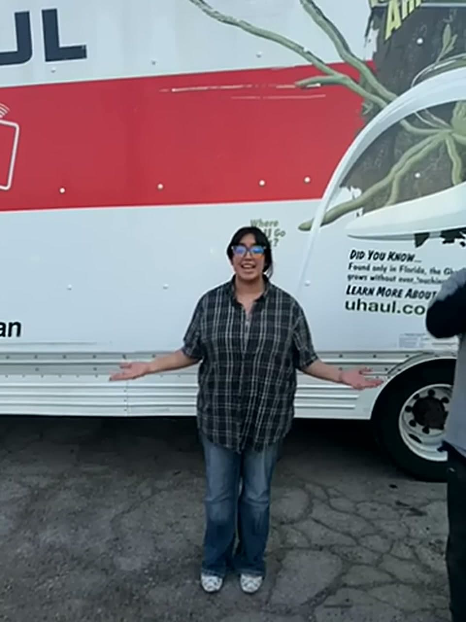 Coyotes Moving customer video testimonial